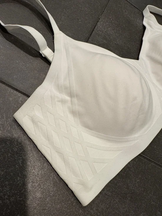 Honeylove Seamless White Wireless Softform Bra w/ Removable Padding L - Picture 7 of 13